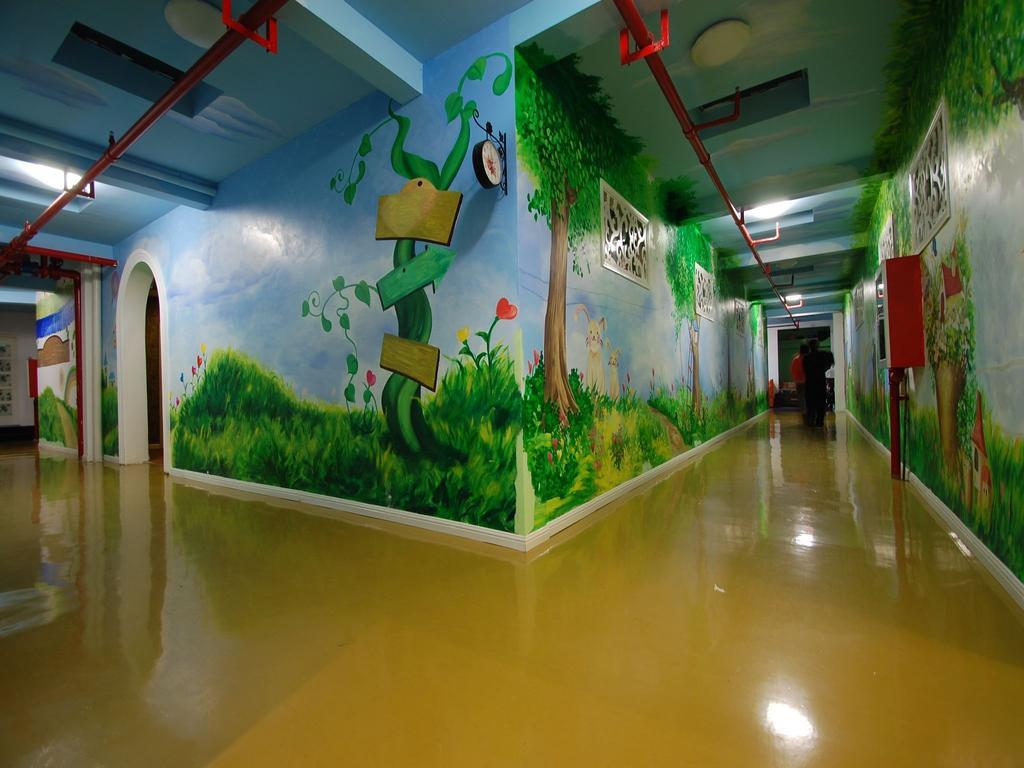 Tours * Soho Garden Hotel Шанхай Екстериор снимка