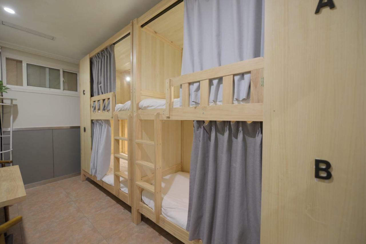 Tours * Soho Garden Hotel Шанхай Екстериор снимка